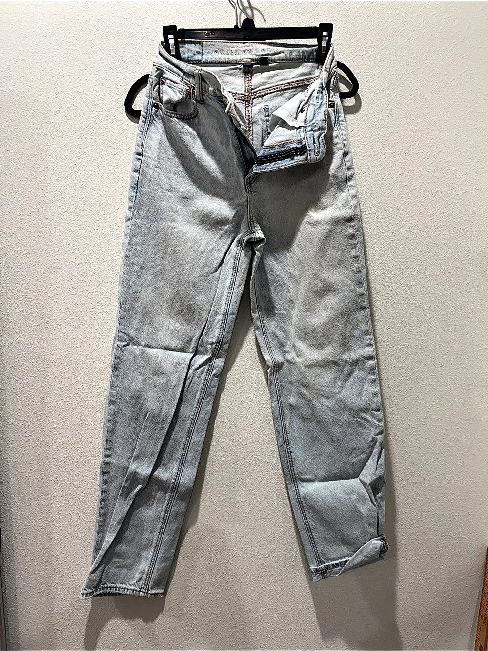 American Eagle STRAIGHT Light Wash Denim Jeans Waist 2